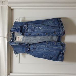 Mosimo distressed denim vest